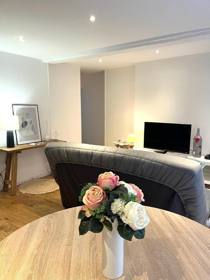 Le 8 Appartement Honfleur Buitenkant foto